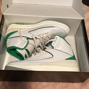 Nike Air White and Green Sneakers